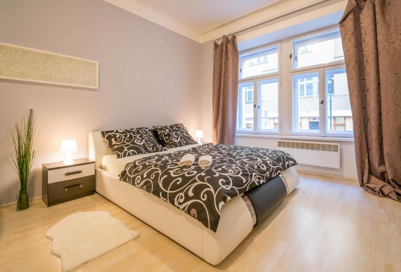 Chest Design Apartments Prague Extérieur photo