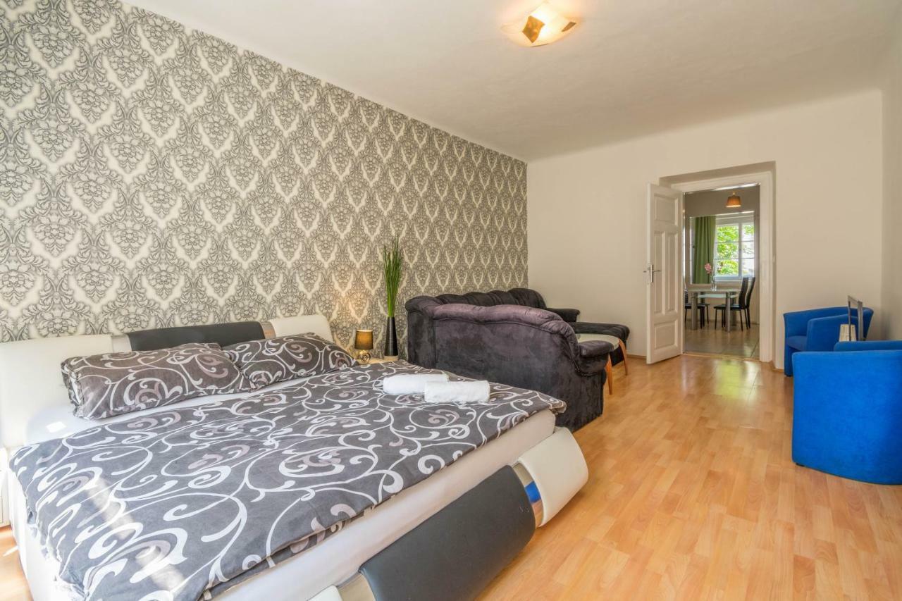 Chest Design Apartments Prague Extérieur photo
