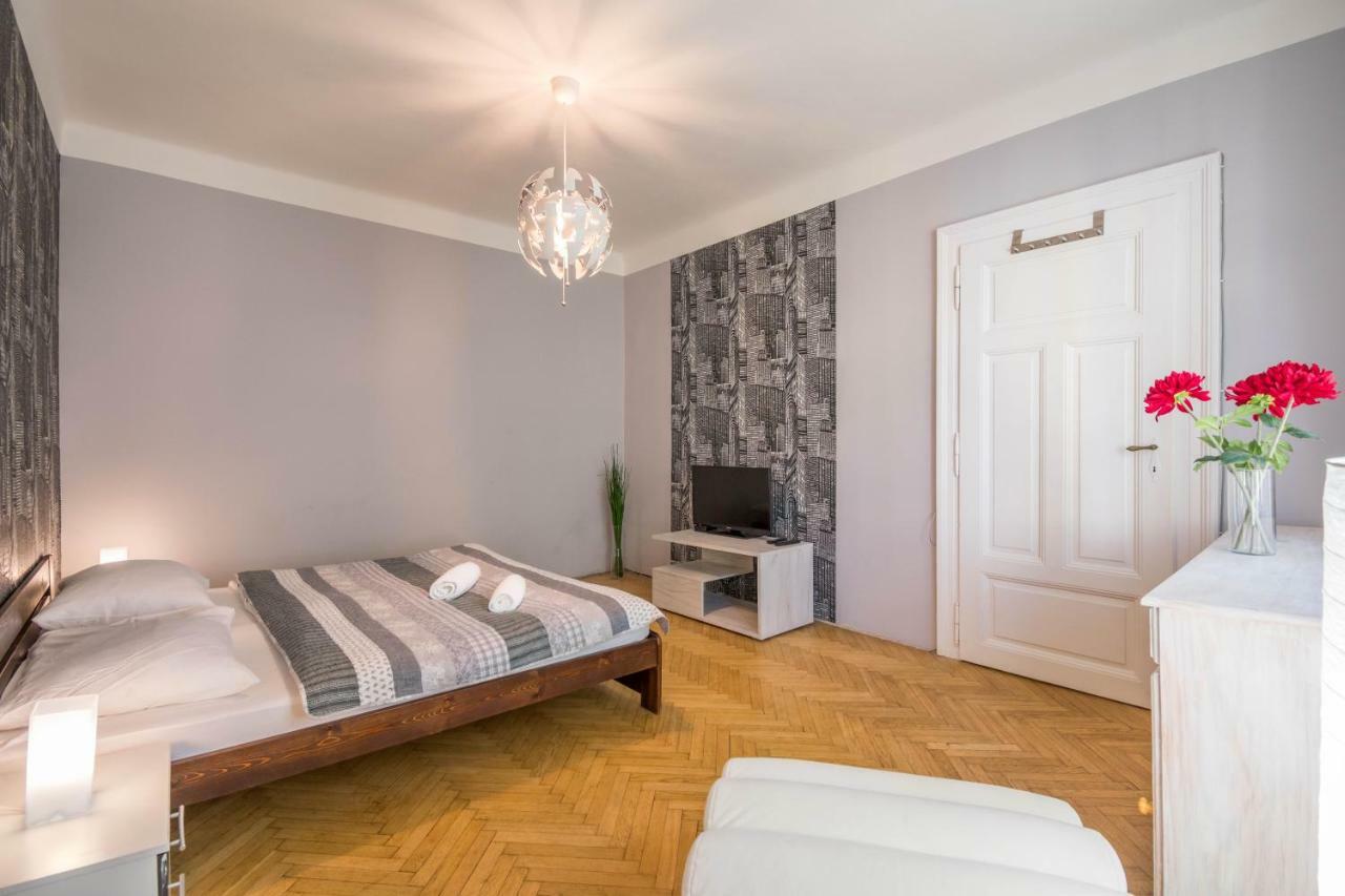 Chest Design Apartments Prague Extérieur photo